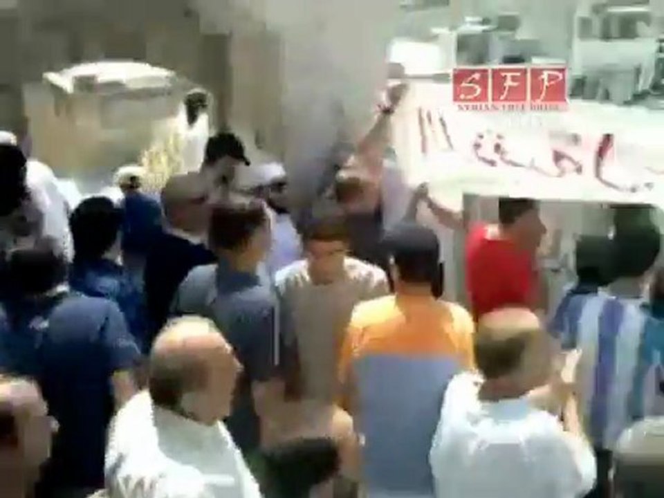 فري برس   اللاذقية   القلعة   الشعب يريد اسقاط النظام  19 8 2011