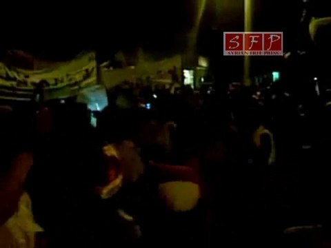 فري برس حلب عندان حرق صور السفاح بشار وحسن نصر الات 19 08