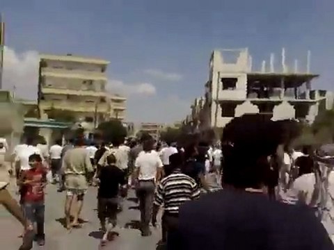 فري برس حماة طريق حلب جمعة بشائر النصر 19 8 2011