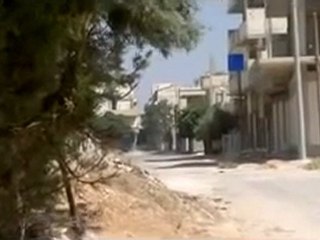 فري برس   المدرعات تقصف باباعمرو 20 8 2011