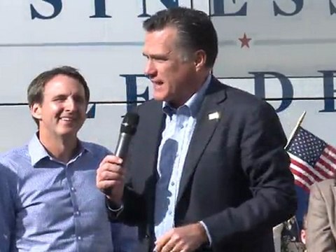 Romney campaigns as Republican field shrinks