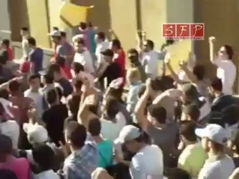 فري برس حمص ساحة الحرية 21 8 2011