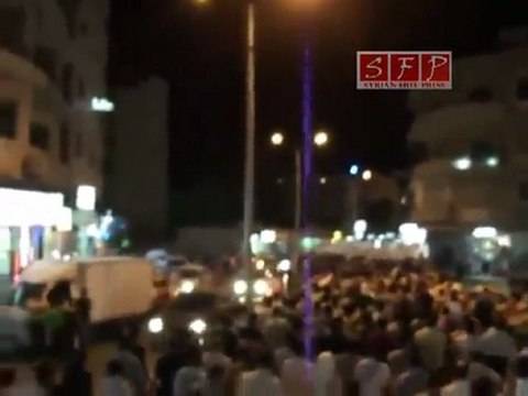 فري برس مظاهرة مدينة ادلب رمضان بعد كلمة الأسد 21 8 2011