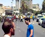 فري برس   اطلاق النار على مظاهرة ساحة الساعة الجديده بحمص 22 8 2011