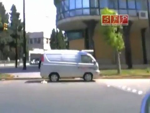 فري برس حمص الخراب والقتل الذي خلفه الأمن في ساحة الحرية 22 8 2011