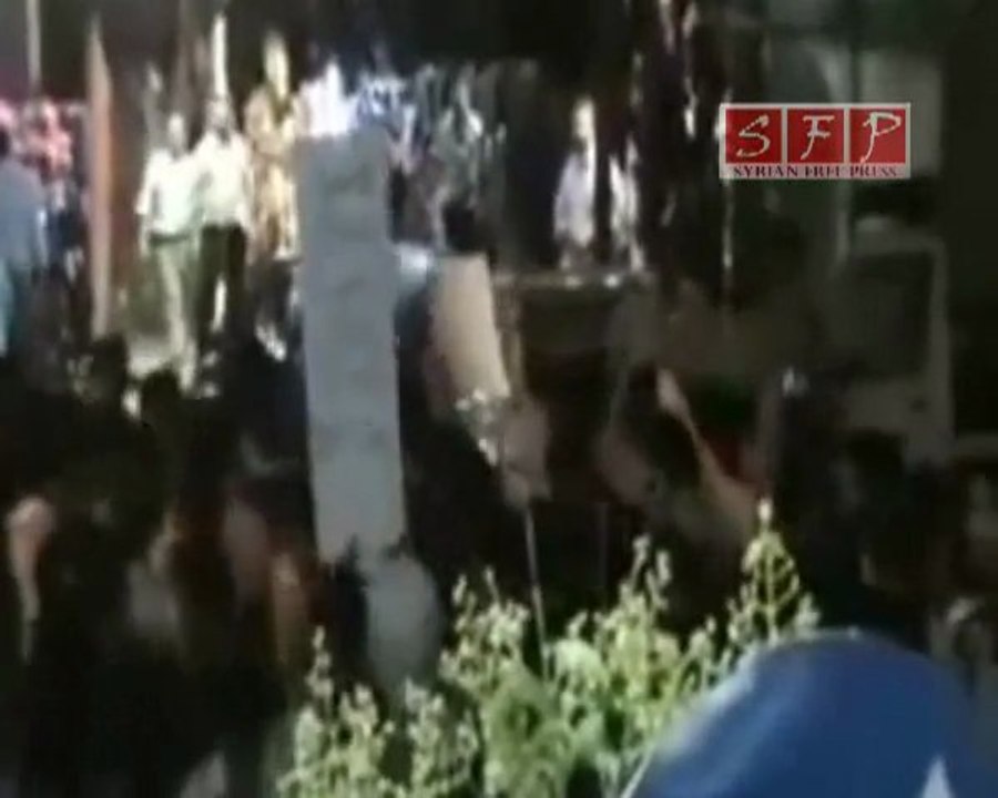 فري برس   دوما مسائية  بعد التراويح 22 8 2011