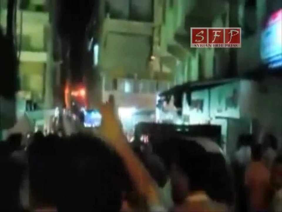 فري برس   حلب صلاح الدين جامع بلال مسائية 23 8 2011