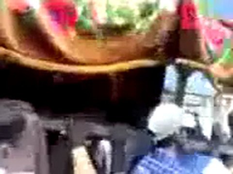 فري برس ادلب خان شيخون تشييع الشهيد عدي سرماني 24 8 2011