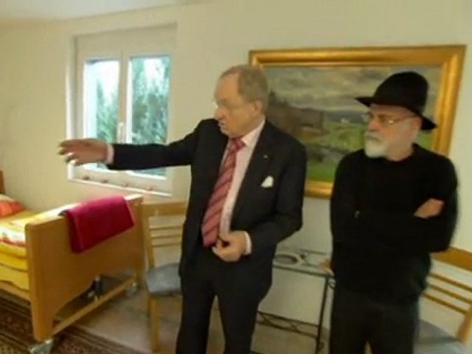 Terry Pratchett - Choosing to Die