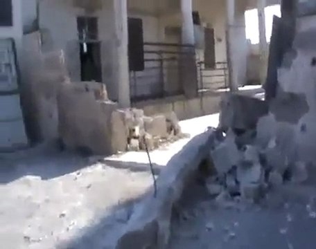 فري برس حمص باباعمرو تهديم حائظ مسجد بابا عمرو