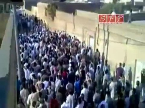 فري برس ادلب خان شيخون بعد صلاة العيد 30 8 2011