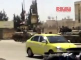 فري برس   إدلب خان شيخون الدبابات تقتحم المدينة28 8 2011