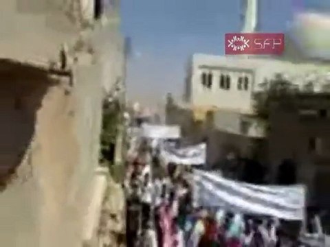 فري برس حلب عندان مظاهرة جمعة الحماية الدولية 9 9 2011