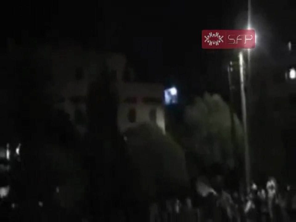 فري برس   حمص  القصور   مسائية بعد صلاة العشاء 9 9 2011