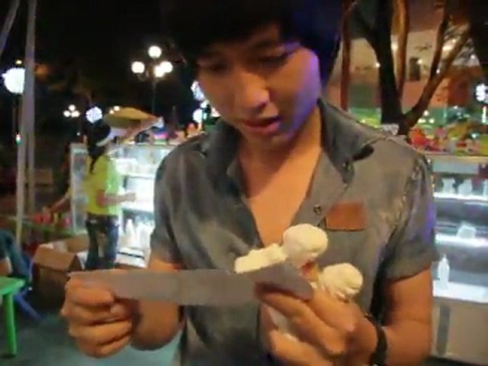 Hóa thỏ tỏ tình