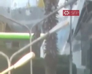فري برس   دوما إنتشار القناصة في ساحات مدينة دوما 23 9 2011