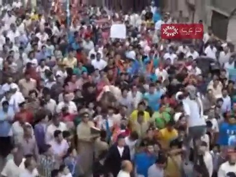فري برس مظاهرة حمص باب الدريب جمعة النصر لشامنا ويمننا 30 9 2011