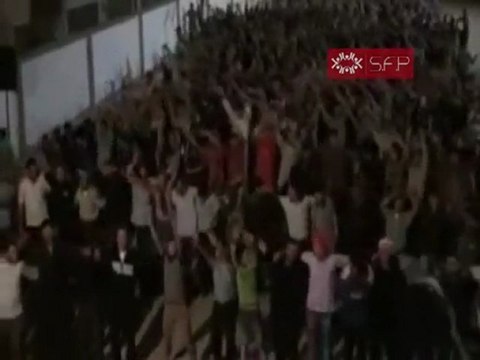 فري برس حمص ديربعلبة مظاهرة مسااائية طالع عالموت 4 10 2011