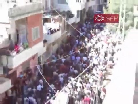 فري برس الزبداني تشييع الشهيد سيف الدين رحمة 7 10 2011