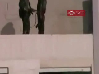 فري برس   انتشار القناصين على مباني حرستا   جمعة المجلس الوطني 7 10 2011