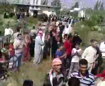 فري برس حماة الغاب التويني تشييع جثماني الشهيدين خلدون الياسين صلاح طعمة وسط مظاهرة حاشدة 8 10 2011