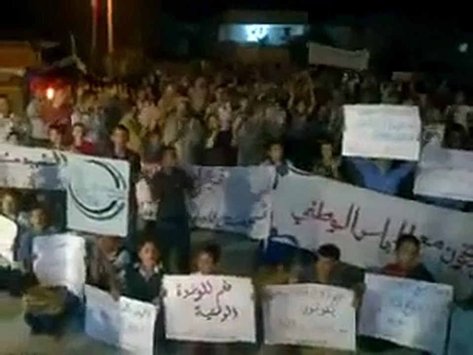فري برس   ادلب خان شيخون مسائية لطل الملوحي 11 10 2011 جـ3