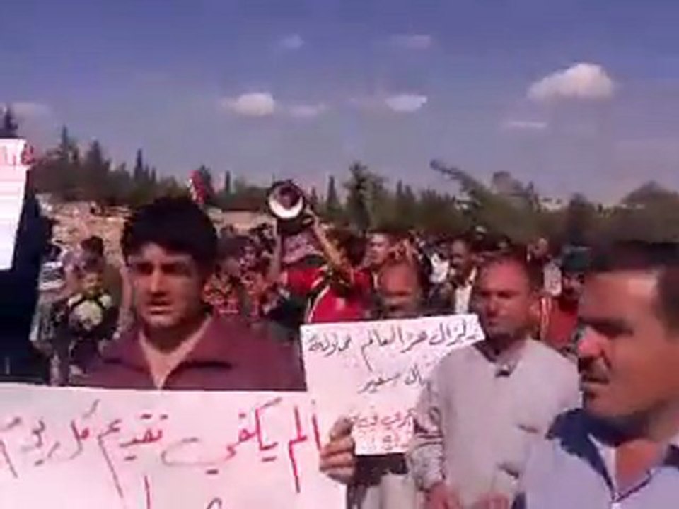 فري برس   ادلب حاس مظاهرة جمعة احرار الجيش 14 10 2011