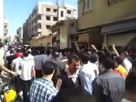 فري برس ريف دمشق زملكا جمعة أحرار الجيش مظاهرات الأحرار 14 10 2011 ج4