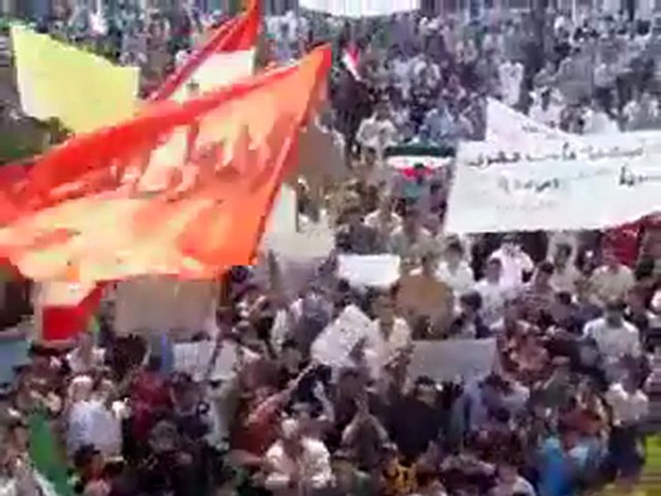 فري برس   ادلب   دير الشرقي جمعة أحرار الجيش 14 10 2011 جـ4