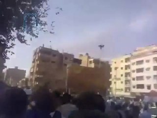 فري برس   المشيعين بديرالزور يهتفون الجيش السوري خاين 16 10 2011