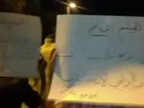 فري برس حماة مظاهرة ليلية في حي القصور ودعوة لهيثم المالح 15 10 2011