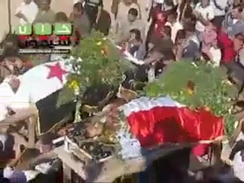 فري برس تشييع شهيدي خان شيخون كفاح السرماني و محمد الحموي 17 10 2011 ج4