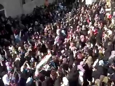 فري برس حوران داعل مظاهرة حرائر داعل في 17 10 2011