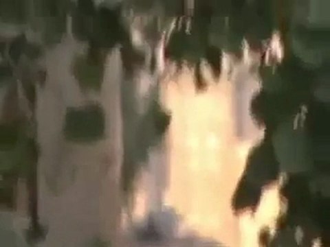 فري برس حمص دير بعلبة تمركز الدبابات وانتشار الشبيحة الاسدية 18 10 2011