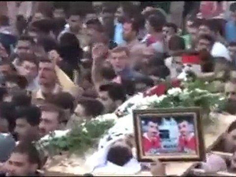 فري برس الصلاة على الشهيد يامن هرموش ادلب 18 10 2011