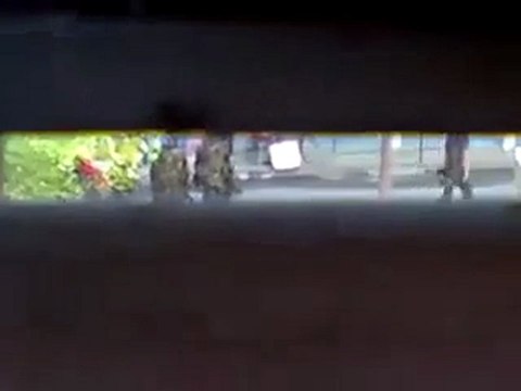 فري برس ريف دمشق كفربطنا اقتحام قوات الاسد القمعية للمدينة 18 10 2011