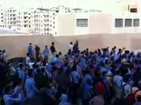 فري برس مظاهرة طلابية نصرة للشهيد يامن هرموش ادلب 18 10 2011