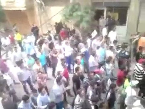 فري برس حمص حي الخالدية تشييع الشهيدين اكرم مندو والشهيد عبد الله كامل سويدان الذين استشهدو برصاص الامن والشبيحة عند اقتحام الحي وقصفه 18 10