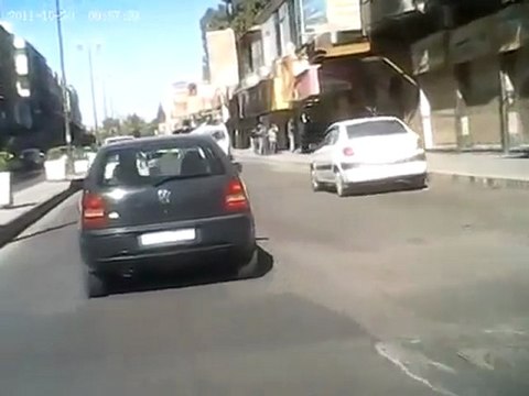 فري برس درعا اضراب عام وعصيان مدني ردا على النظام لمحاصرة المدن واقتحامها 20 10 2011