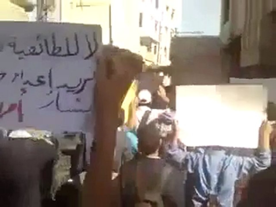 فري برس   دمشق برزة مظاهرات الطلاب الاحرار للمطالبة بسقوط النظام الاسدي 20 10 2011 ج1