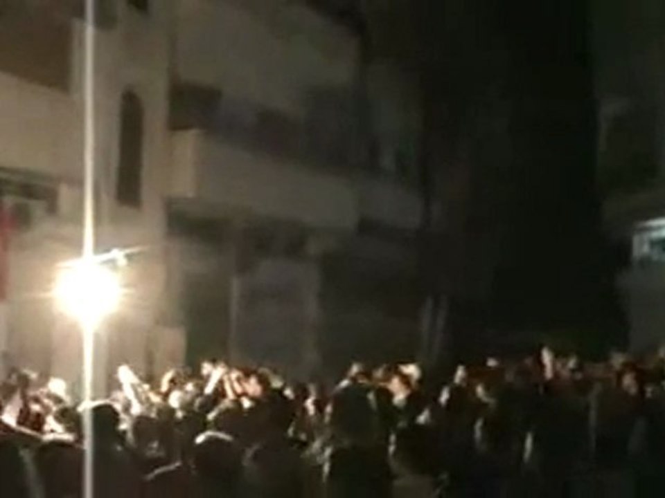 فري برس   حمص المحتلة جورة الشياح والقرابيص 20 10 2011