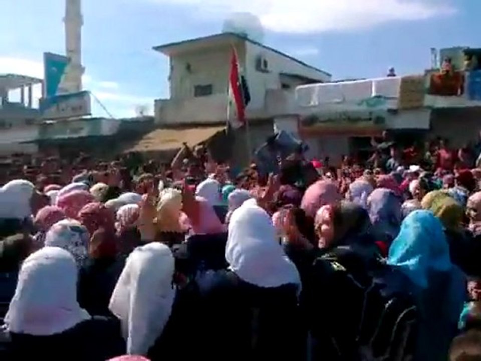 فري برس   ادلب قلعة المضيق مظاهرة طلابية يوم الخميس 20 10 2011