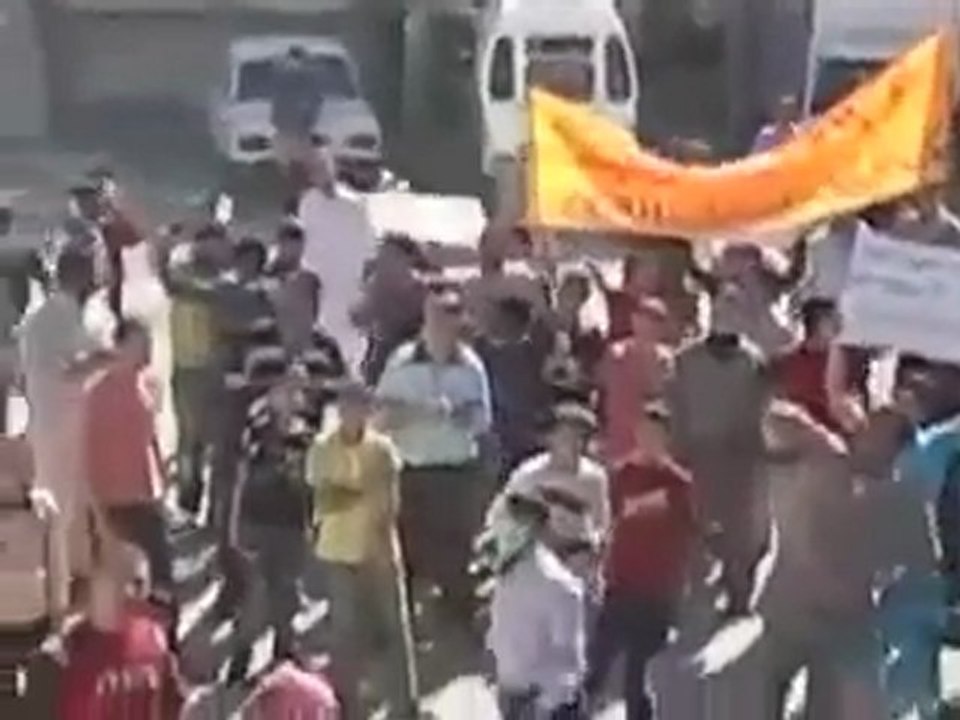 فري برس   حماه حي الحميدية جمعة شهداء المهلة العربية 21 10 2011