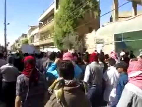 فري برس مظاهرة حاشدة في مدينة ضمير رغم التواجد الامني جمعة شهداء المهلة العربية 21 10 2011