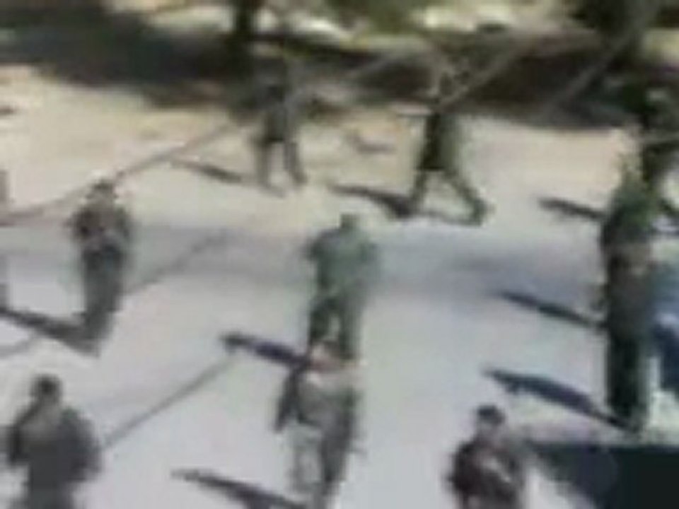 فري برس  التل ريف دمشق  هجوم الأمن على المتظاهرين 21 10 2011