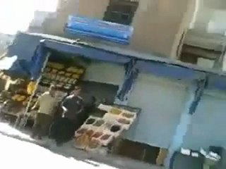 فري برس   درعا الجيش الاسدي 21 10 2011