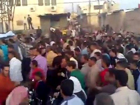 فري برس كفرنبودة حماه تشيع شهيد جمعة شهداء المهلة العربية الشهيد طه الشيخ عمره 80 عاما 21 10 2011