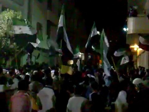 فري برس حمص أحرار الوعر القديم ومسائية رائعة رغم كل الجراح 22 10 2011 ج1