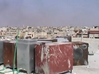 فري برس   حمص تقصف والدخان تتعالى و البياضة و دير بعلبة 23 10 2011 ج2