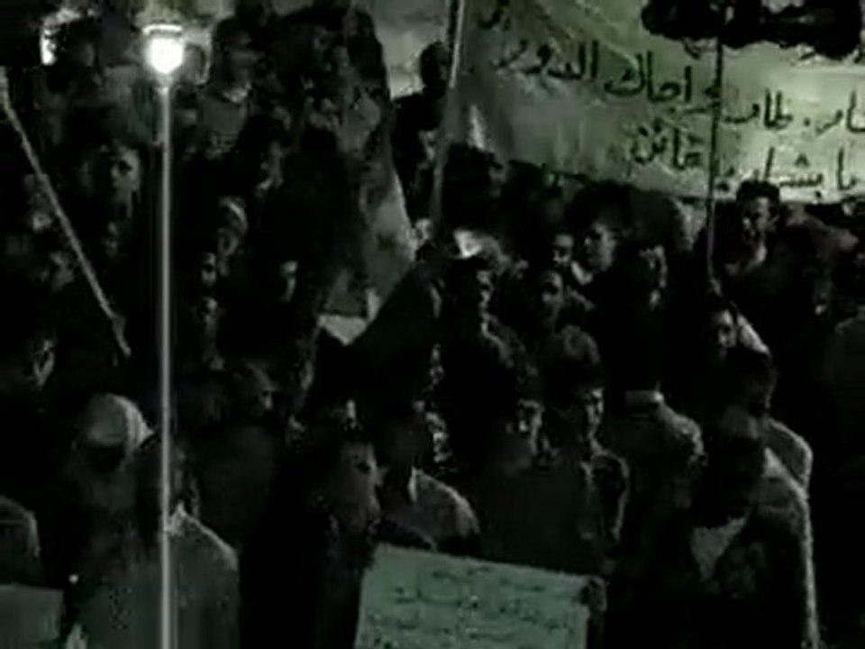 فري برس   إدلب    مظاهرة مسائية أحد إجاك الدور يابشار 23 10 2011 جـ1